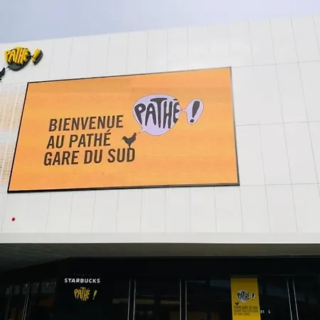 公寓 A Terrasse Ensoleillee & Parking A La Gare Du Sud 尼斯