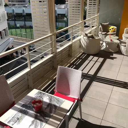 A Terrasse Ensoleillee & Parking A La Gare Du Sud * 尼斯