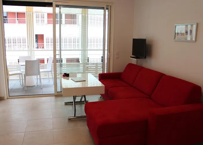 A Terrasse Ensoleillee & Parking A La Gare Du Sud شقة نيس