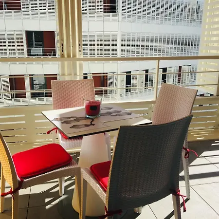 Lejlighed A Terrasse Ensoleillee & Parking A La Gare Du Sud Nice